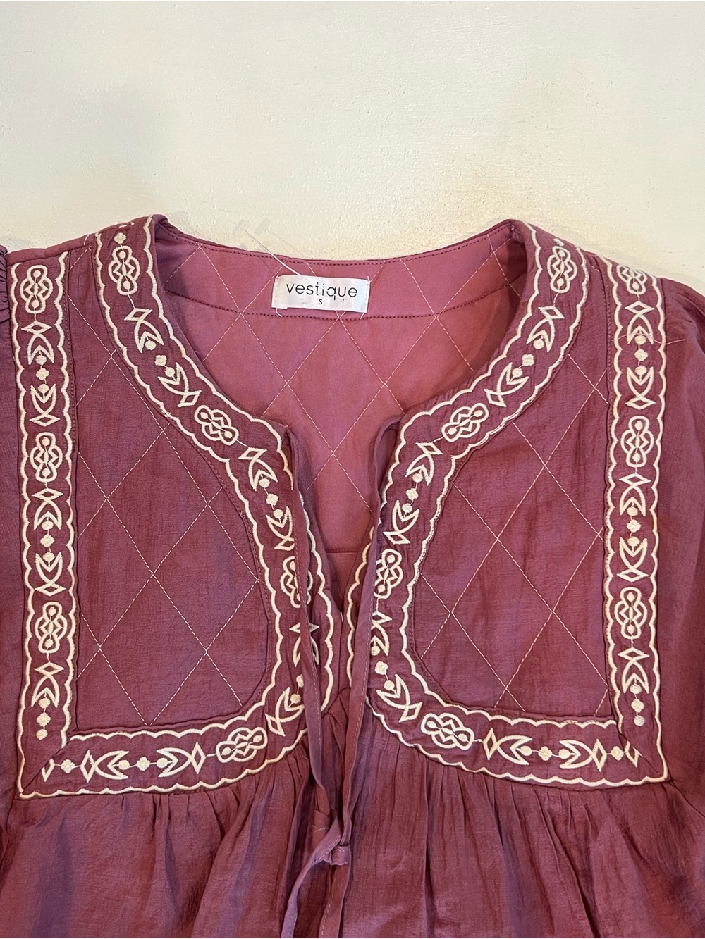 vestique Mauve Embroidered Boho Peasant Blouse - Picture 6 of 10